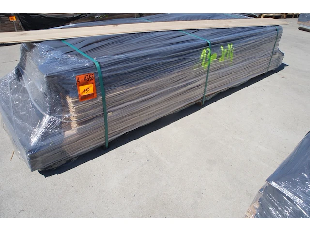 80,49 m² eiken planchetten 14mm - afbeelding 1 van  5