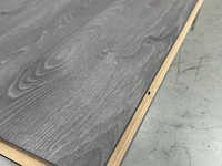 81 m² laminaatvloer 12 mm - afbeelding 3 van  3
