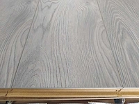 81 m² laminaatvloer nrvn 12 mm - afbeelding 2 van  2