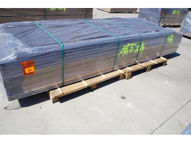 81,16 m² eiken planchetten 14mm - afbeelding 1 van  7