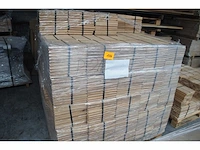 82,80 m² massief eiken visgraatparket 21mm - afbeelding 1 van  5