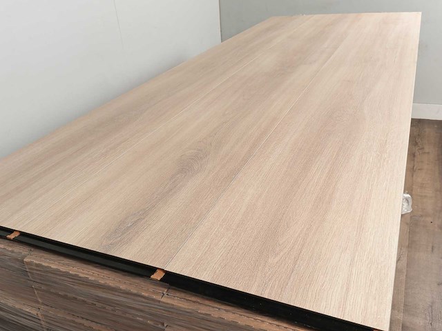 83 m2 laminaat xl plank berry alloc - 2410 x 303 x 12,3 mm - afbeelding 3 van  4