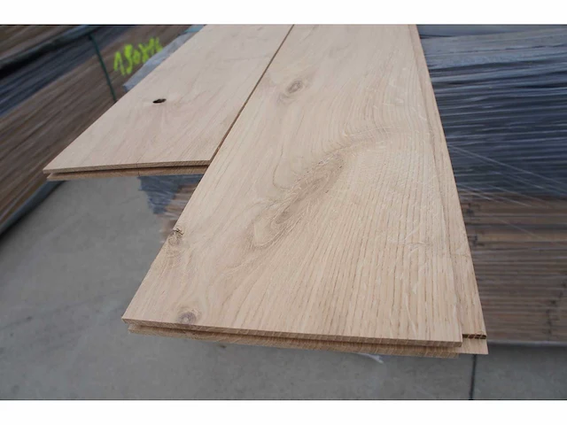 84 m² eiken planchetten 14mm - afbeelding 1 van  6