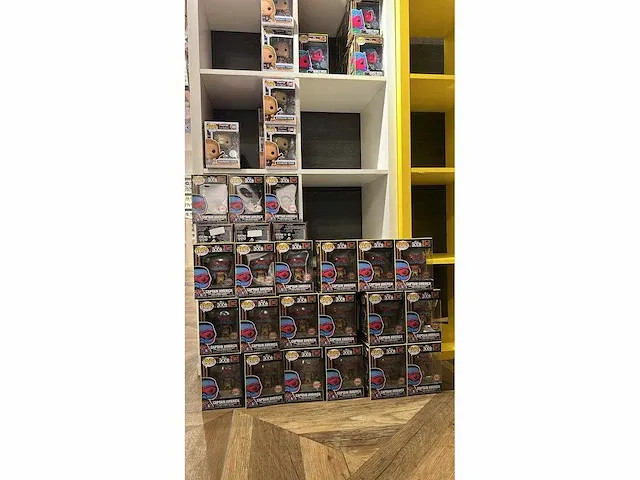 85 stuks diversen merk: marvel, funko - afbeelding 1 van  2