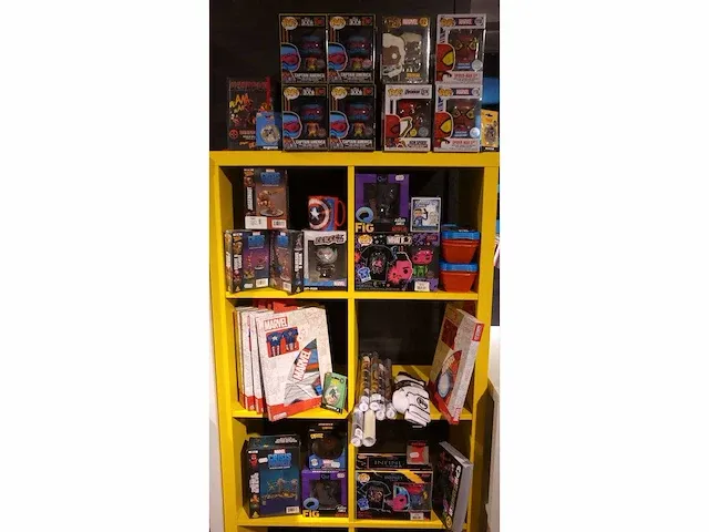 85 stuks diversen merk: marvel, funko - afbeelding 1 van  2