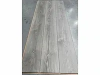 85,32 m² laminaatvloer 12mm - afbeelding 1 van  3
