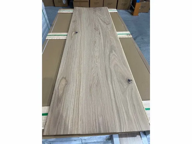 85,86 m2 eiken meerlagen parket 363 - afbeelding 1 van  3
