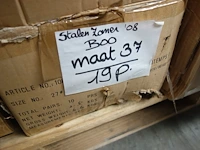 85x diverse schoenen - afbeelding 8 van  8