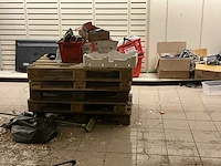 85x europallet + 4x palletkooi - afbeelding 6 van  8