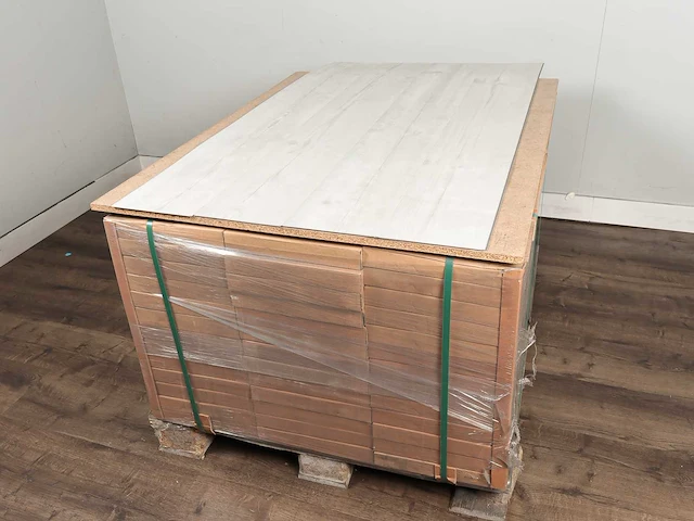 86 m2 pvc click plank - 1510 x 210 x 4,5 mm - afbeelding 4 van  4