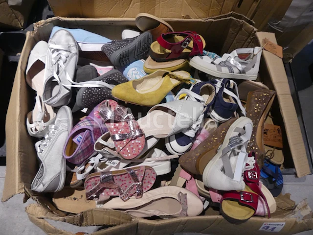 87 diverse zomerschoenen - afbeelding 2 van  5