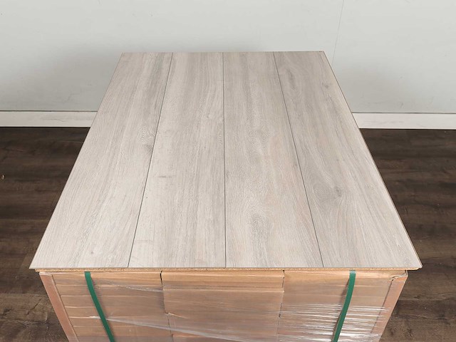88 m2 laminaat plank - 1288 x 245 x 8 mm - afbeelding 3 van  4