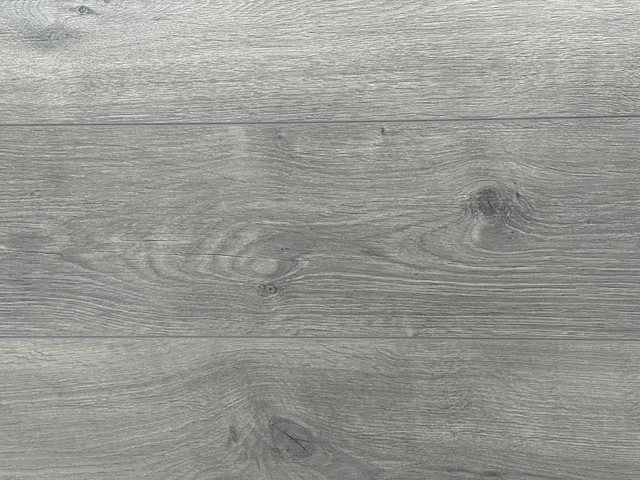 88,48 m² laminaatvloer 12 mm - afbeelding 2 van  3