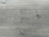 88,48 m² laminaatvloer 12 mm - afbeelding 2 van  3