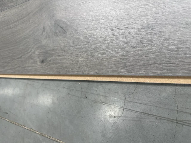 88,48 m² laminaatvloer 12 mm - afbeelding 3 van  3