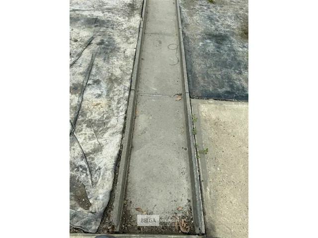 88x betonnen stapstenen - afbeelding 1 van  3