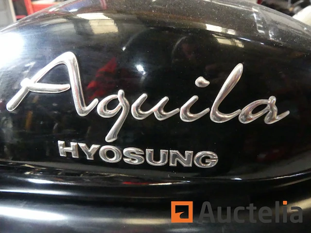 [8904-00084] motorfiets hyusung gv650 (2009-4.454 km) - afbeelding 23 van  29