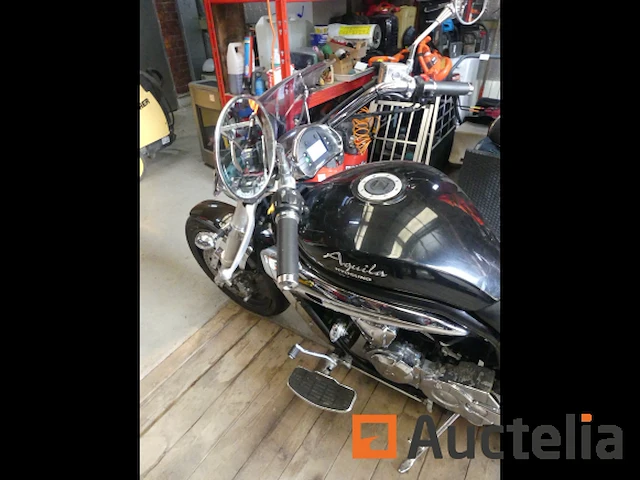 [8904-00084] motorfiets hyusung gv650 (2009-4.454 km) - afbeelding 25 van  29