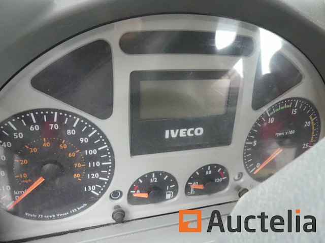 [8904-00098] iveco 260e/h/8 vrachtwagen - afbeelding 26 van  34