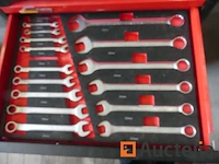 [8904-007] luchtmacht jet garage service - afbeelding 3 van  12