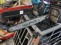 [8904-029] 2 kettingzagen en veiligheidsuitrusting - afbeelding 2 van  16