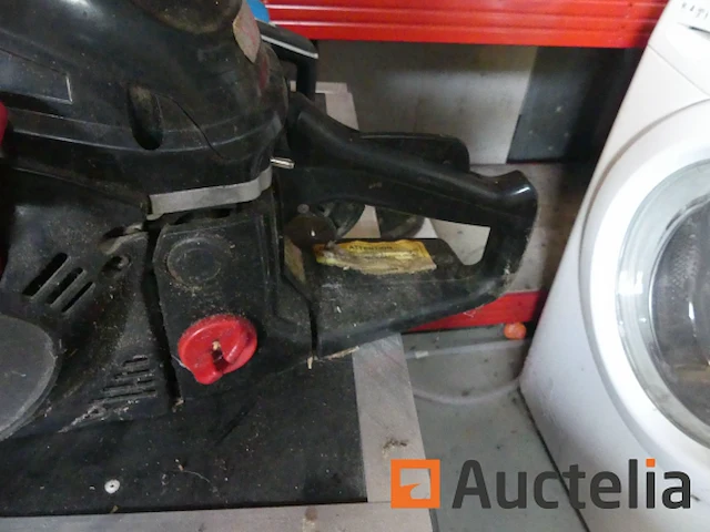 [8904-029] 2 kettingzagen en veiligheidsuitrusting - afbeelding 8 van  16