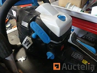 [8904-029] 2 kettingzagen en veiligheidsuitrusting - afbeelding 14 van  16