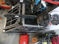 [8904-029] 2 kettingzagen en veiligheidsuitrusting - afbeelding 16 van  16
