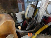 [8904-031] plank met zijn inhoud - afbeelding 7 van  14