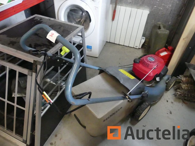 [8904-032] honda hrg 465 c2 benzine grasmaaier - afbeelding 3 van  8