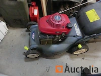 [8904-032] honda hrg 465 c2 benzine grasmaaier - afbeelding 6 van  8