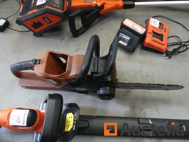 [8904-039] 5 power plus tuinmachines - afbeelding 19 van  25