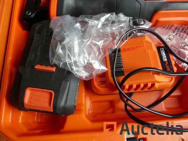 [8904-051] powerplus p0wdp 1570 boorhamer, powerplus powdp 25100 reciprozaag - afbeelding 12 van  15