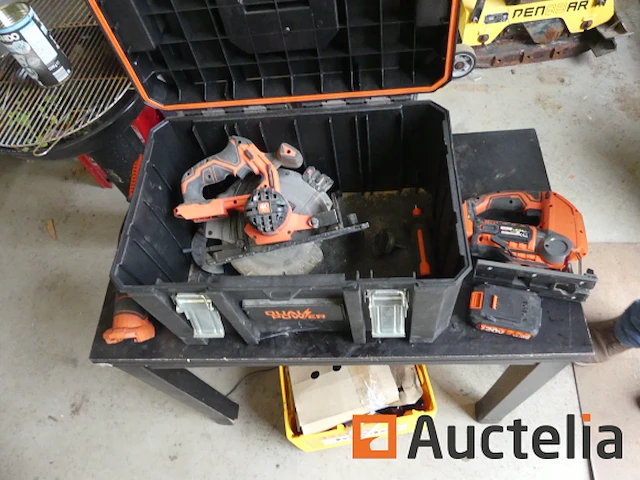 [8904-060]20v decoupeerzaag, 40v cirkelzaag en 40v power plus slijpmachine - afbeelding 6 van  13