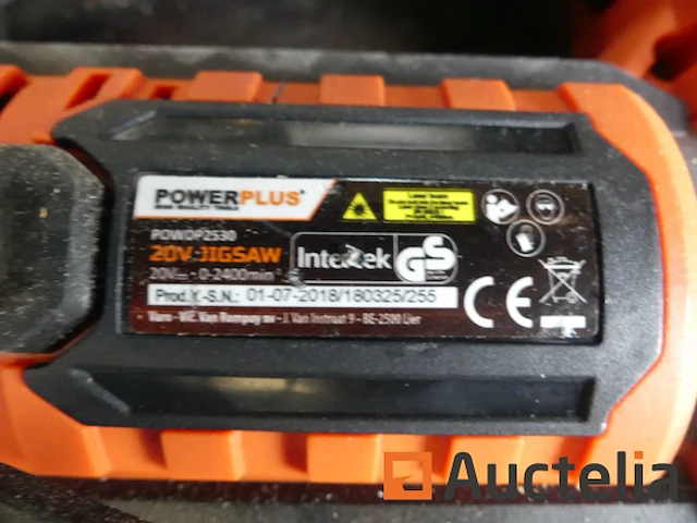 [8904-060]20v decoupeerzaag, 40v cirkelzaag en 40v power plus slijpmachine - afbeelding 11 van  13