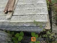 [8904-119] 100 vloertegels met reliëf 30cm x 30cm x 6cm pellet - afbeelding 1 van  5
