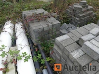 [8904-121]verkoop van diverse cement- en natuurklinkers, 15 pallets - afbeelding 3 van  17