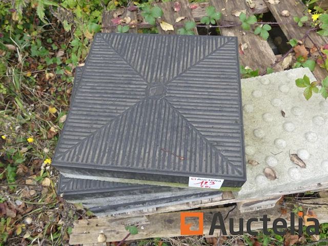 [8904-123] 4 rubberen tegels 30cm x 30cm x 6cm - afbeelding 3 van  4