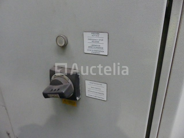 8m co² lasersnijmachine met koeler en dampzuiging bystronic bylaser 6000 - afbeelding 18 van  31