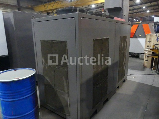 8m co² lasersnijmachine met koeler en dampzuiging bystronic bylaser 6000 - afbeelding 21 van  31