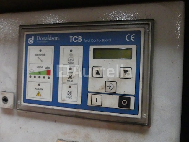 8m co² lasersnijmachine met koeler en dampzuiging bystronic bylaser 6000 - afbeelding 25 van  31