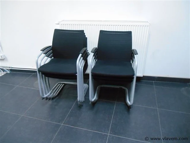 8st stapelstoelen - afbeelding 1 van  2