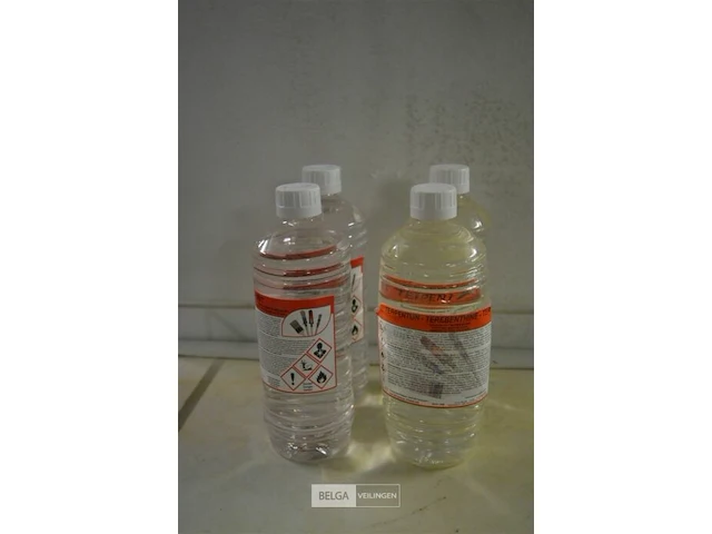 8x 1l white spirit, 4x tenpentin 1l - afbeelding 1 van  2