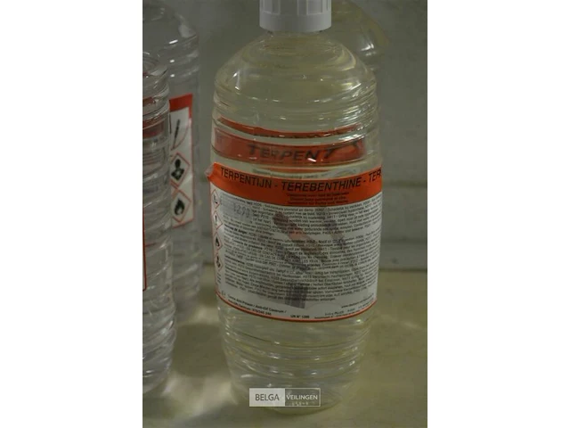8x 1l white spirit, 4x tenpentin 1l - afbeelding 2 van  2