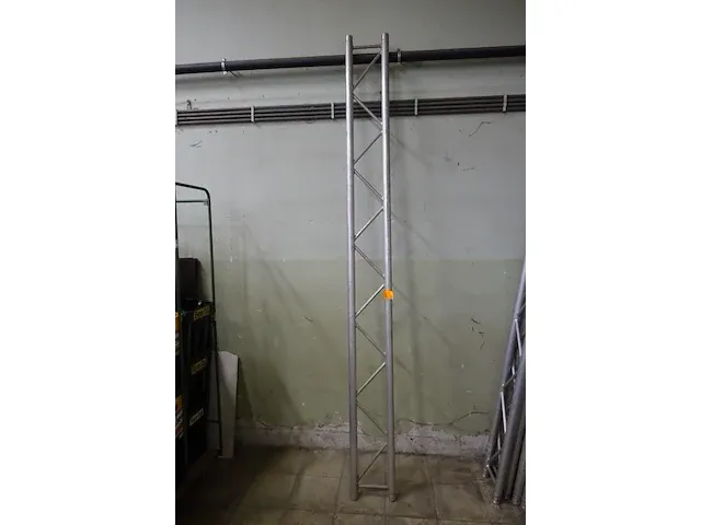 8x alu truss - afbeelding 1 van  2