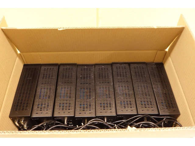 8x dell wyse 7010 z90d7 thin client - afbeelding 5 van  5