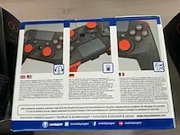 8x diverse game controllers - afbeelding 3 van  12