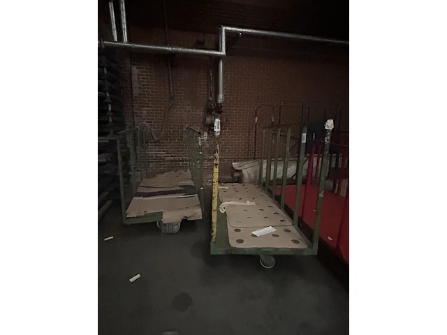 8x diverse metalen transportkar - afbeelding 2 van  4