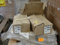 8x doos metalen armhouder - afbeelding 3 van  4