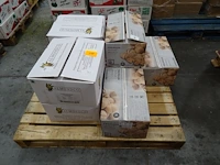 8x doos noten - afbeelding 1 van  9